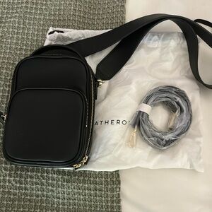 Leatherology Meadow small sling crossbody